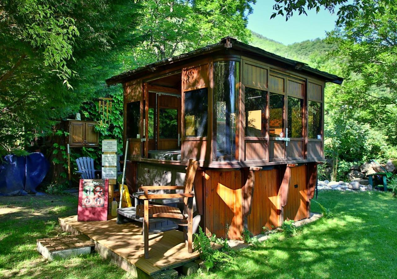 Beau Vallon - Gite Et Chambres D'Hotes Pyrenees-Mediterranee - Pays Catalan Sahorre Bagian luar foto