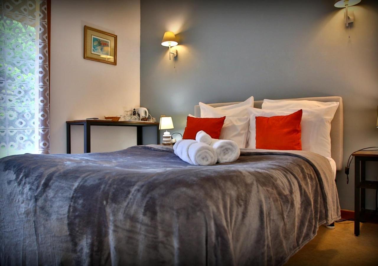 Beau Vallon - Gite Et Chambres D'Hotes Pyrenees-Mediterranee - Pays Catalan Sahorre Bagian luar foto