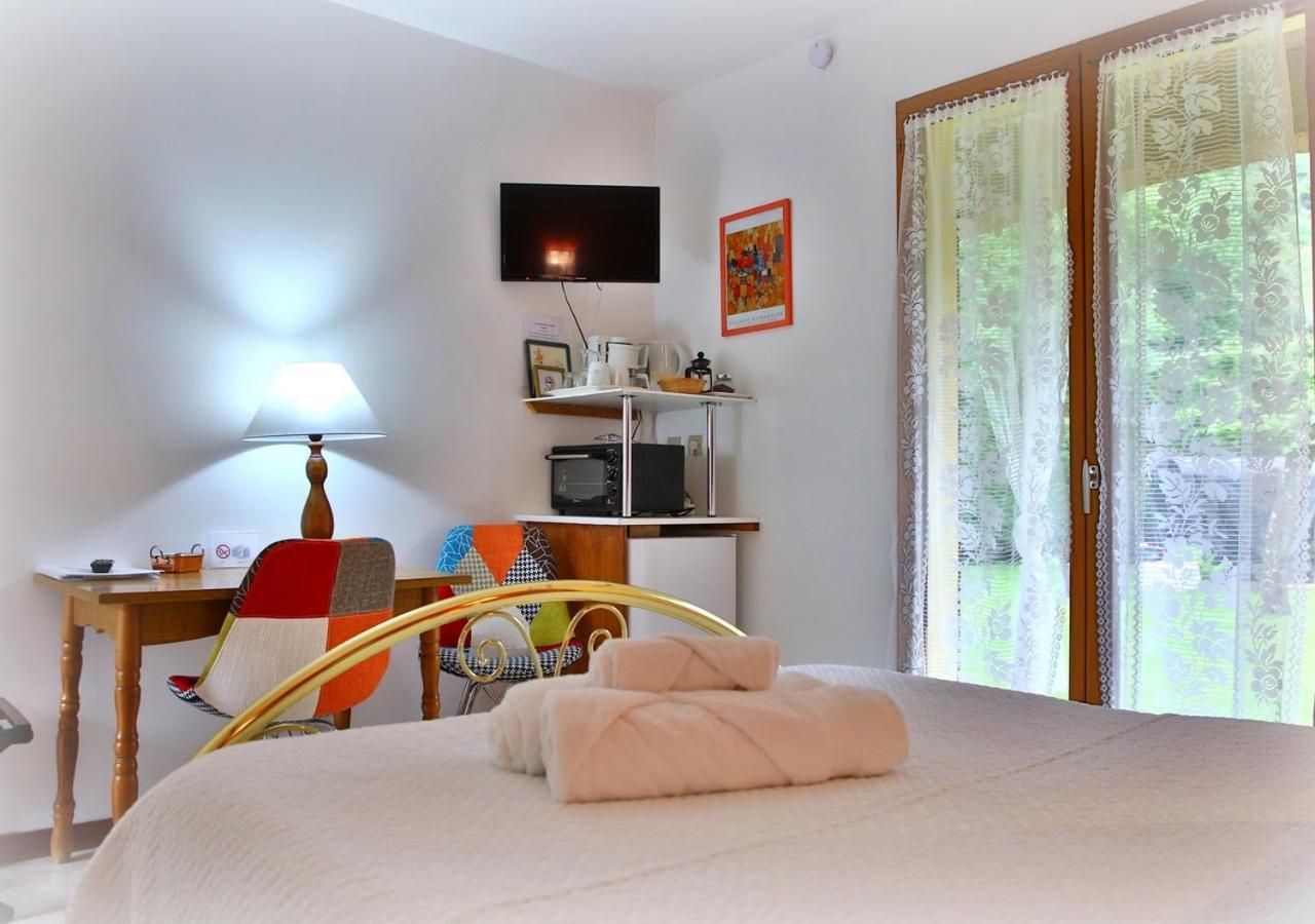 Beau Vallon - Gite Et Chambres D'Hotes Pyrenees-Mediterranee - Pays Catalan Sahorre Bagian luar foto